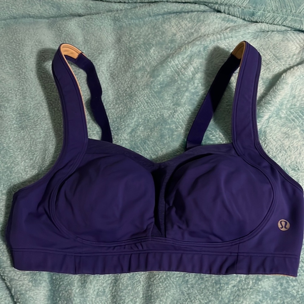 Lululemon blue sports bra Size 32D